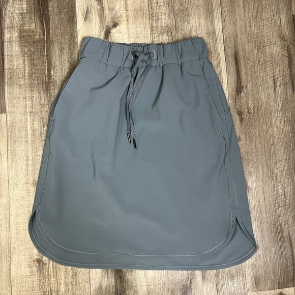Lululemon Athletic On The Fly Skirt Woven 21” Grey Blue Women’s Size 2 - Picture 1 of 8